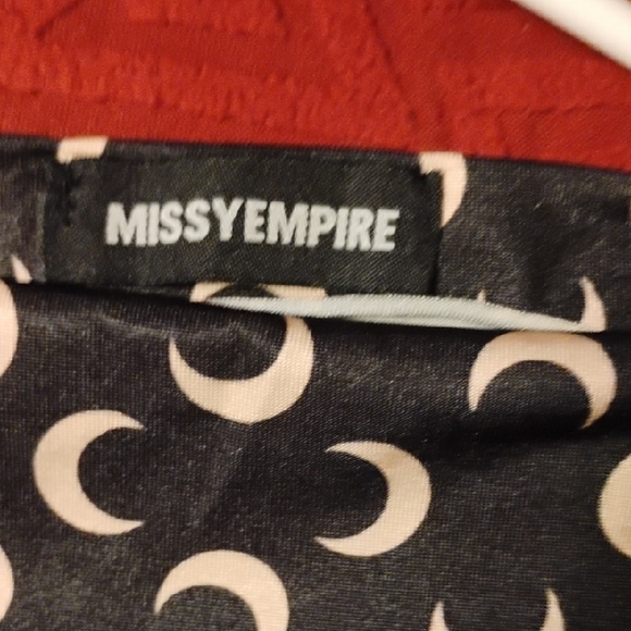 Black Crescent-Print Long-Sleeve Bodycon Dress 18 inches p2p 29 inches long - Picture 5 of 6